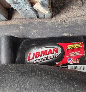 j32- Libman dust pan set - Image 3