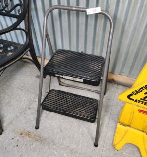 j36- Cosco Step Ladder - Image 1