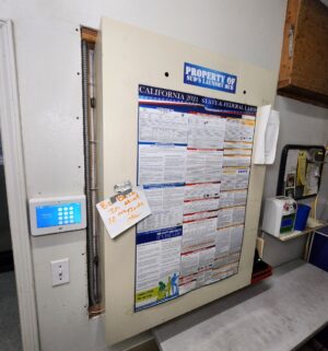 j57- The Soap Stop Vending Center. Out of Order. Bolted to Frame. Buyer to Carefully remove - Image 3