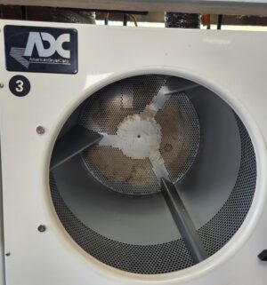 j61- American Dryer Corp 333D ADC Stack Dryer. No Panel or Coin Slot Keys. Out of Order Sign. - Image 4
