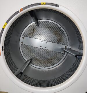 j66- Huebsch HTT45 Stack Dryer. No Panel or Coin Slot Keys - Image 5