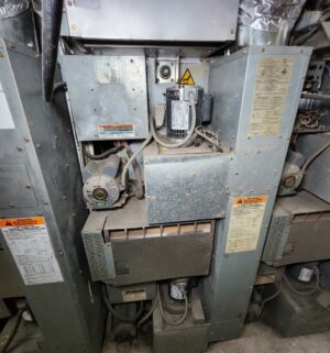 j62- American Dryer Corp 333D ADC Stack Dryer. No Panel or Coin Slot Keys - Image 7