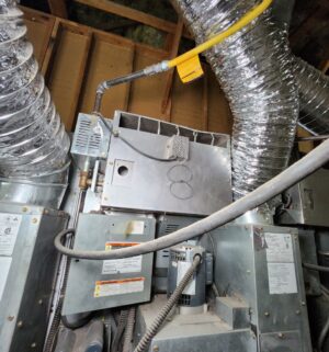 j63- American Dryer Corp 333D ADC Stack Dryer. No Panel or Coin Slot Keys - Image 7