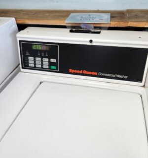 j71- Speed Queen Commercial Top Load Washer. No Panel or Coin Slot Keys. - Image 2