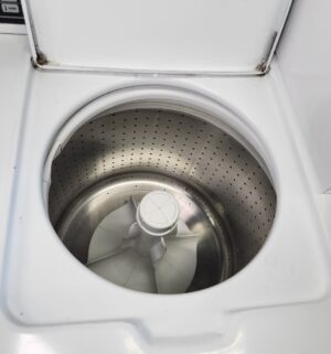 j73- Speed Queen Commercial Top Load Washer. No Panel or Coin Slot Keys. - Image 4