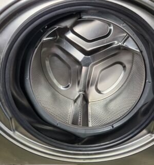 j75- Alliance 18lb Commercial Front Load Washer. No Panel or Coin Slot Keys. - Image 4