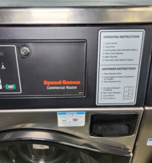 j79- Speed Queen Commercial Front Load Washer. No Panel or Coin Slot Keys. - Image 3