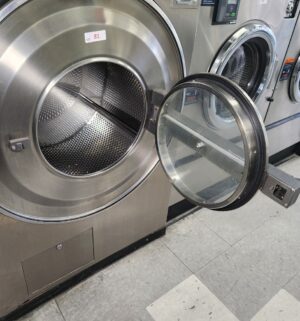 j81- Continental Girbau Commercial Front Load Washer. No Panel or Coin Slot Keys. - Image 4