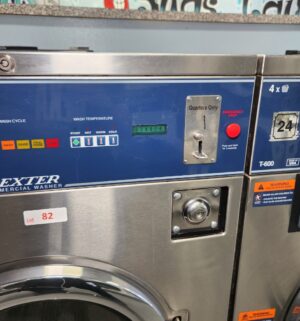 j82- Dexter Commercial Washer. T-600. 4 Load. No Panel or Coin Slot Keys. - Image 3