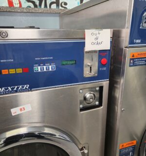 j83- Dexter Commercial Washer. T-600. 4 Load. No Panel or Coin Slot Keys. Out of Order Sign - Image 3