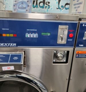 j84- Dexter Commercial Washer. T-900. 6 Load. No Panel or Coin Slot Keys. - Image 3