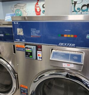 j86- Dexter Commercial Washer. T-1200. 8 Load. No Panel or Coin Slot Keys. - Image 2