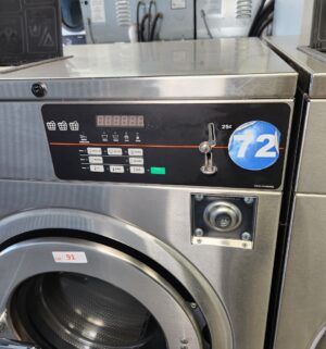 j91- Speed Queen Commercial Washer Model SCT030. No Panel or Coin Slot Keys - Image 2