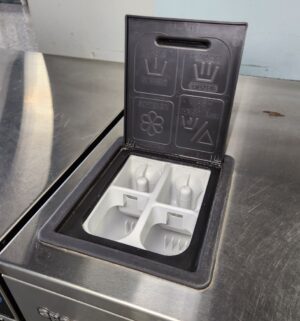 j93- Speed Queen Commercial Washer Model SCT030. No Panel or Coin Slot Keys - Image 3