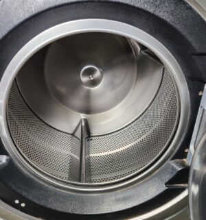 j96- Speed Queen Commercial Washer Model SCT030. No Panel or Coin Slot Keys - Image 5