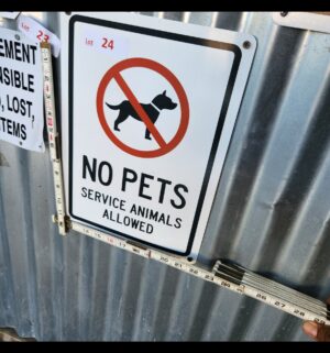 j24- No Pets Sign