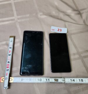 L23- Galaxy Note8, Samsung Phone. No Chargers. AS IS
