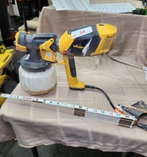 L34- Wagner Electric Paint Sprayer. Tested/Powers on - Image 1