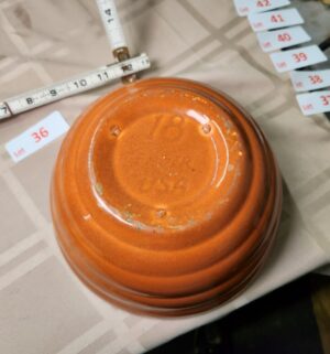 L36- Bauer 18 Beehive Bowl - Image 3