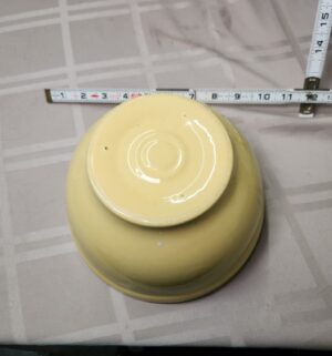L37- Fowler Ware mixing bowl - Image 3