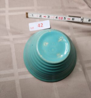 L42- Bauer Ringware Mixing Bowl - Image 3