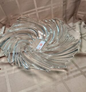 L50- Large Swirl Glass Centerpiece Bowl - Image 2