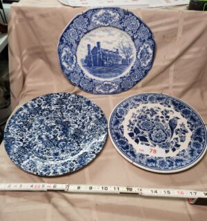 L78- Vintage Blueware Plates - Image 1