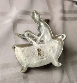 L85- Woman Bathing Brass Towel Holder - Image 2