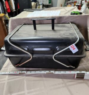 L124- Table Top Gas Grill - Image 1