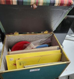 L126- Small Storage Trunk - Image 3