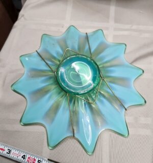 L137- Fostoria Heirloom Starburst Dish - Image 2
