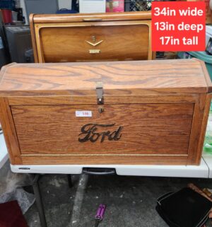 L146- Wooden battery box for a Ford Model T - Image 1