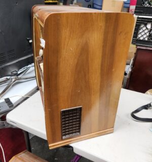 L147- Grundig Majestic 7005 Radio/Phono Receiver. Radio. Stereo. Speakers work. Record Player Spins. GREAT SOUND! - Image 7