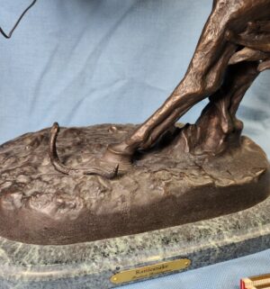 L149- The Rattlesnake, Bronze sculpture by Frederic Remington - Image 4