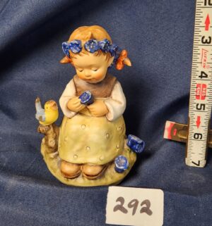 n292- The Botanist 1972 Hummel