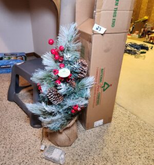 m23- SM Light up christmas tree