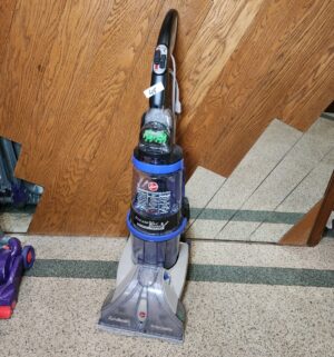 m48- Hoover Spin Scrub Floor Cleaner. - Image 1