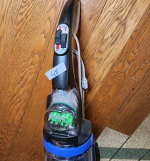m48- Hoover Spin Scrub Floor Cleaner. - Image 4