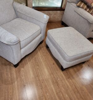 m56- Bassett Chair & Ottoman. Great Shape - Image 2
