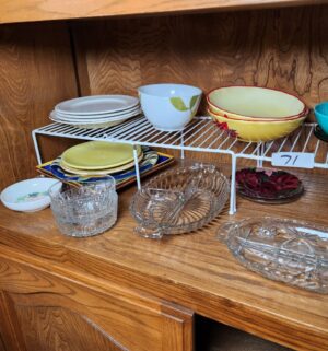 m71- shelf of misc dishes - Image 2