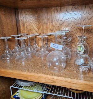 m72- shelf of crystal, glass dishes - Image 1