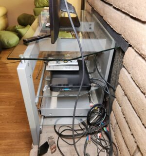 m88- Newer Modern TV Stand - Image 3