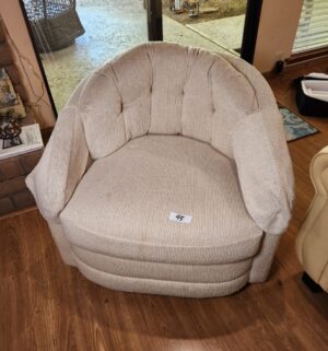 m95- Vintage Guardian Swivel Chair - Image 1