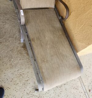 m97- Pool Lounge Chair - Image 3