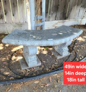 o9- 3 Piece Cement Bench. Very Good Shape