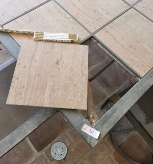 o10- Tile Top 8 Chair Patio Set. Great Condition. Needs a basic cleaning - Image 3