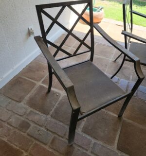 o10- Tile Top 8 Chair Patio Set. Great Condition. Needs a basic cleaning - Image 5