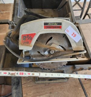 o19- Craftsman 2 1/8 Power Saw. Tested/works