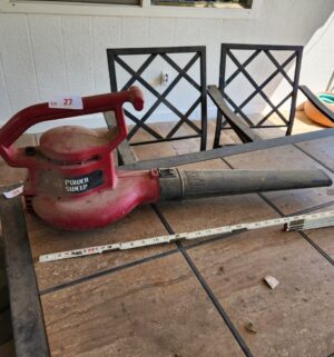 o27- Toro Blower. Tested/works