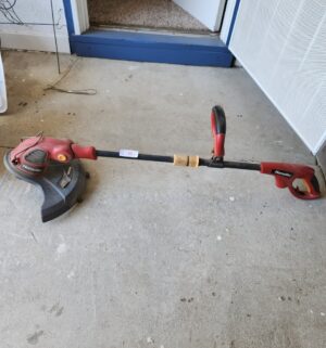 o35- Homelite Electric Weed Eater. Tested/works
